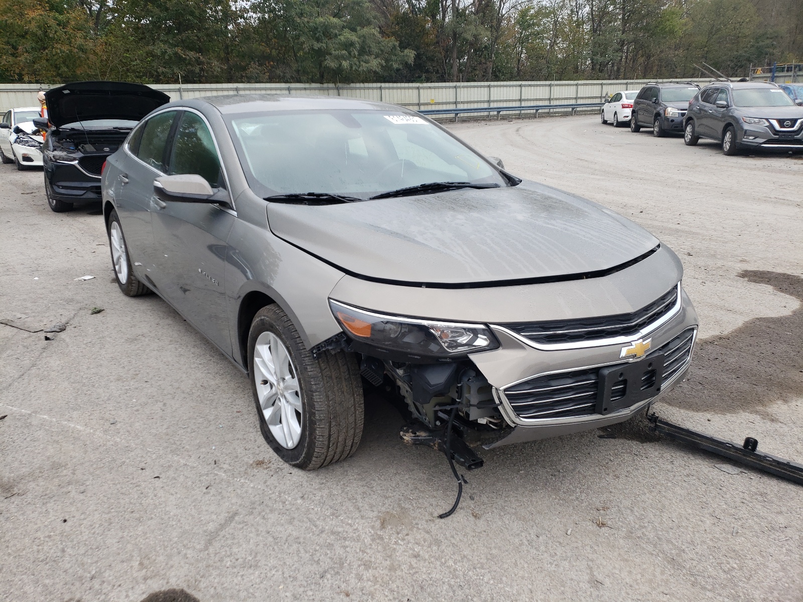 Photo 1 from auction – 2018 CHEVROLET MALIBU with VIN 1G1ZD5ST1JF250855