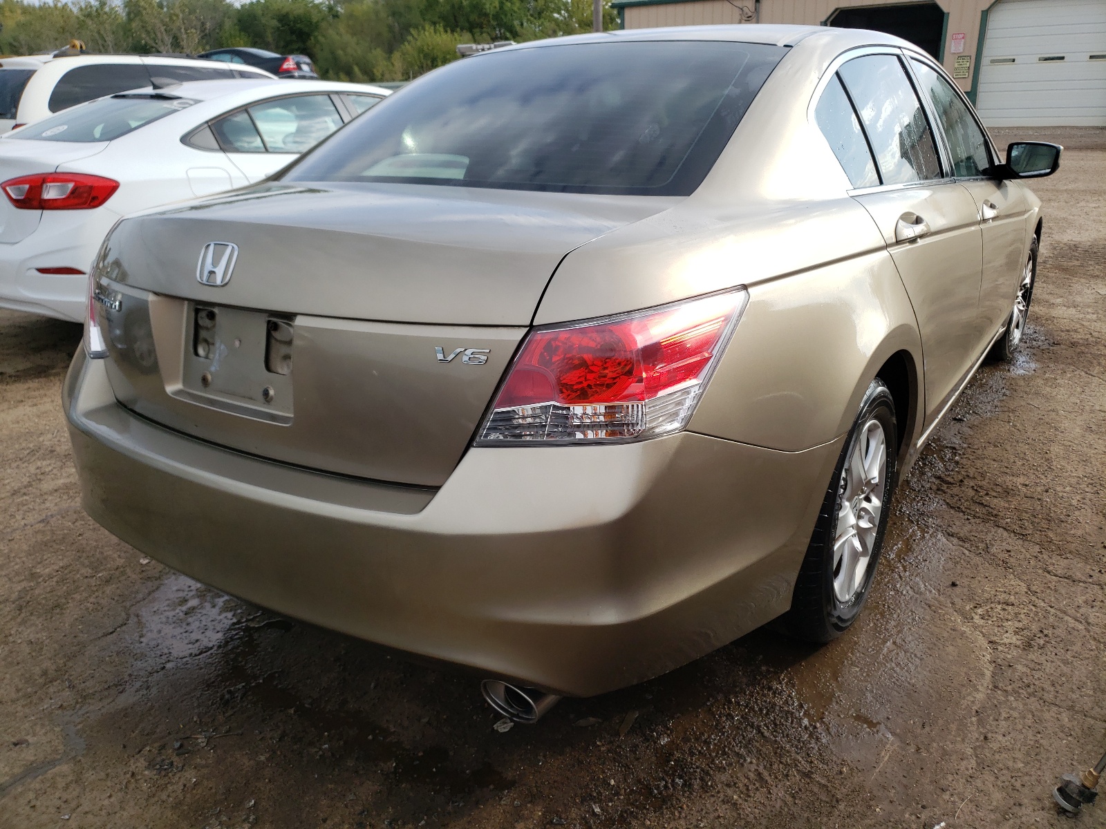 Photo 4 from auction – 2008 HONDA ACCORD with VIN 1HGCP26488A049386