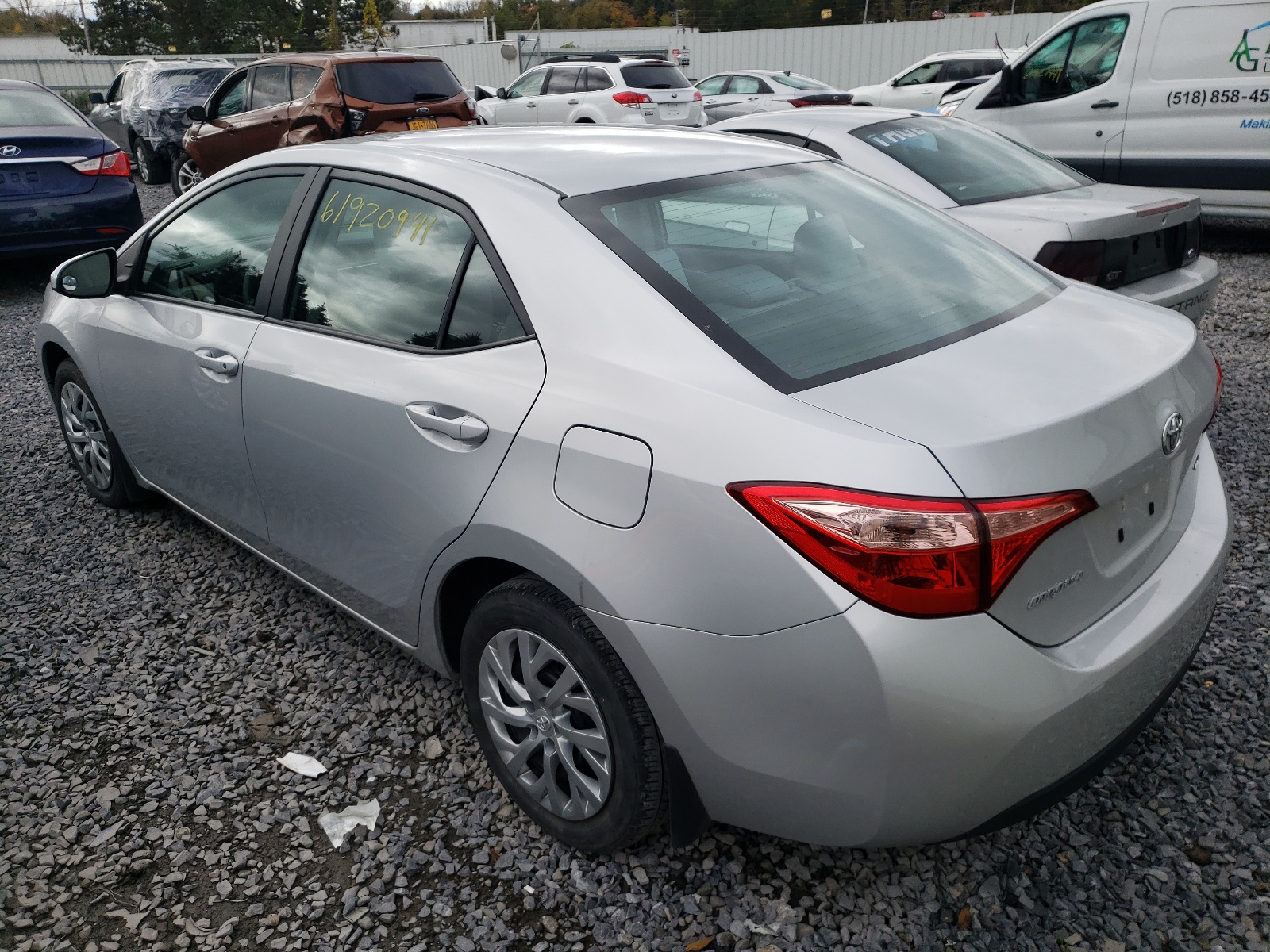Photo 3 from auction – 2018 TOYOTA COROLLA L with VIN 2T1BURHE2JC011476
