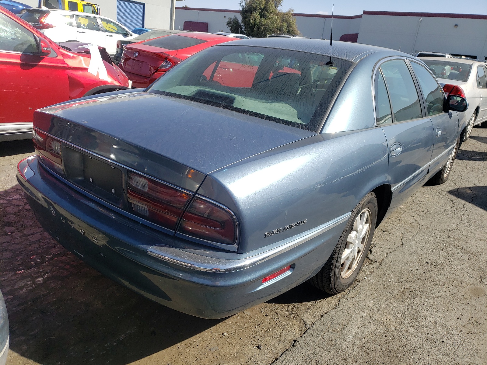 Photo 4 from auction – 2002 BUICK PARK AVENU with VIN 1G4CW54K124215768