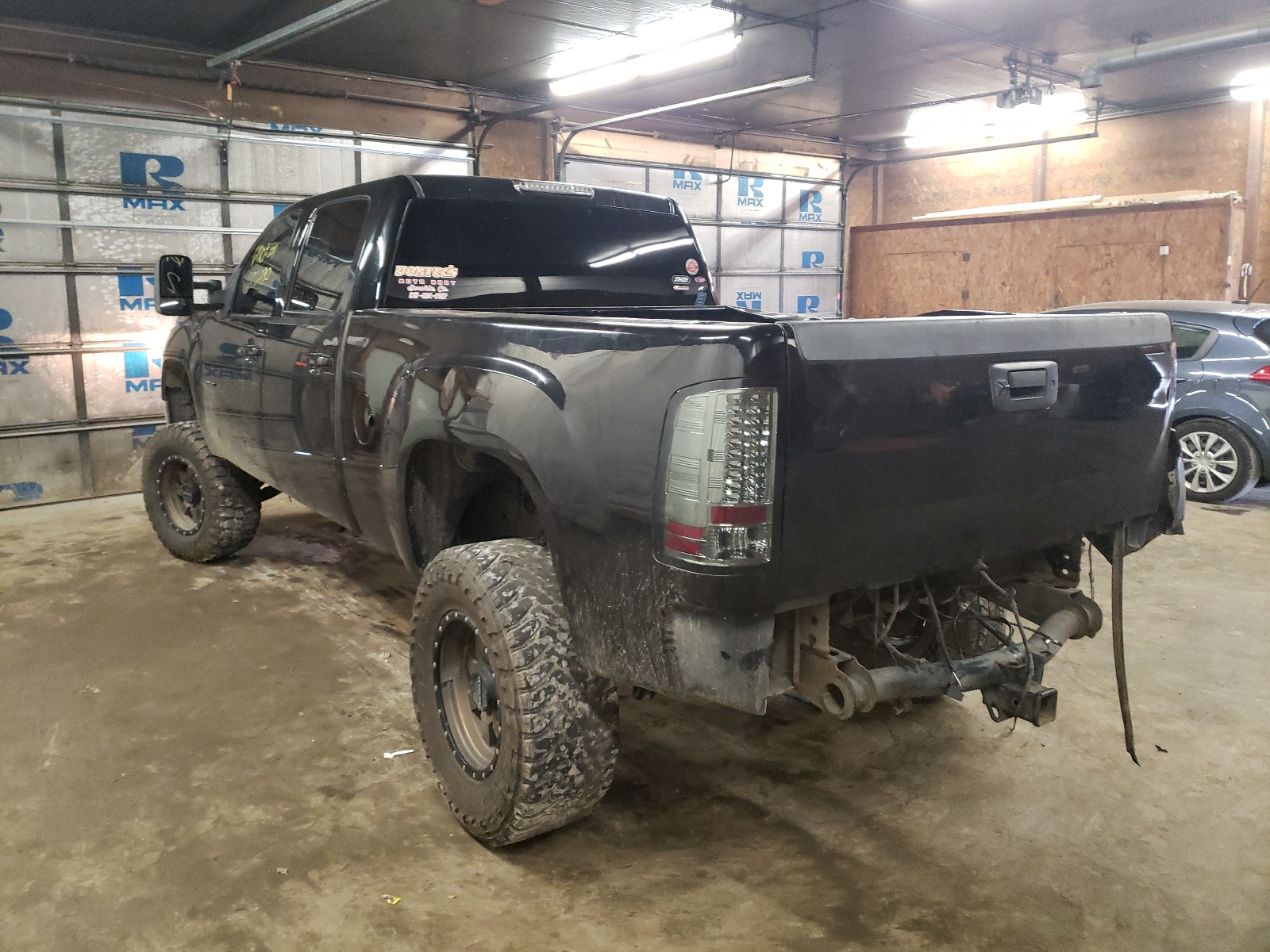 Photo 3 from auction – 2009 GMC SIERRA K25 with VIN 1GTHK63629F119937