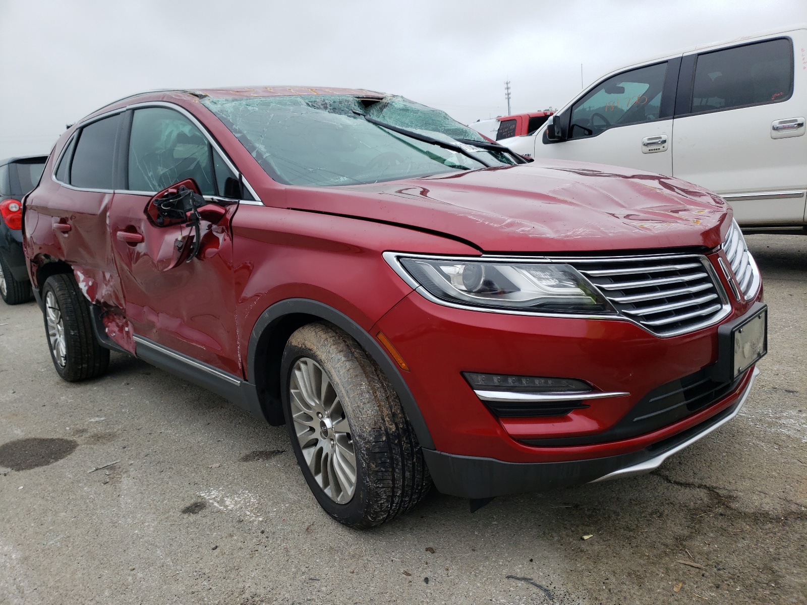 Foto 1 de la subasta – 2015 LINCOLN MKC con VIN 5LMCJ1A99FUJ41673