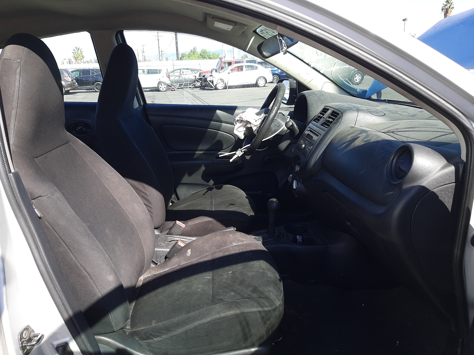 Photo 5 from auction – 2014 NISSAN VERSA with VIN 3N1CN7APXEL821445