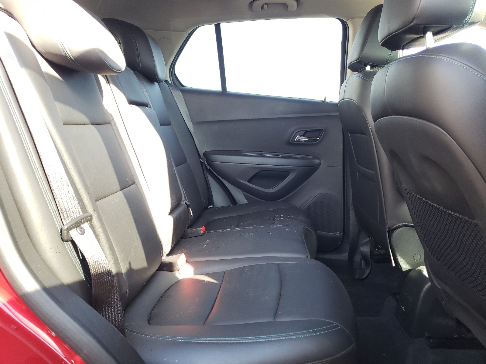 Photo 6 from auction – 2015 CHEVROLET TRAX LTZ with VIN KL7CJTSB5FB118890