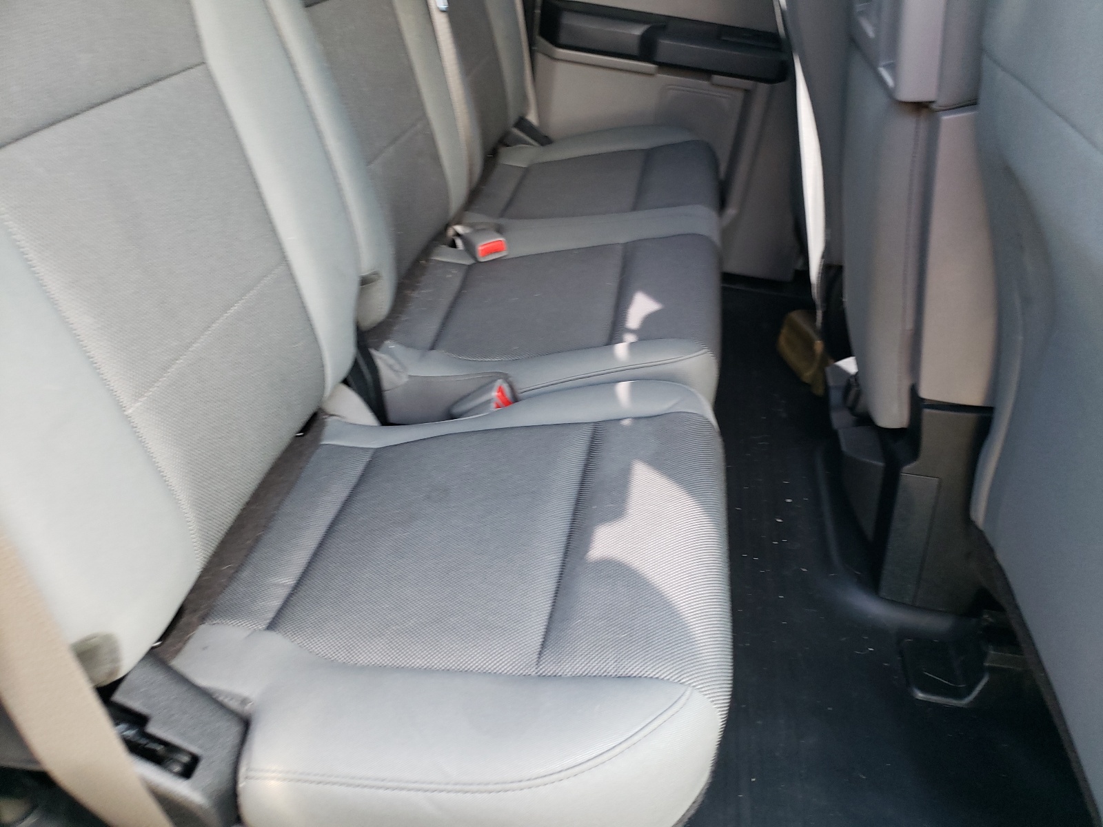 Photo 6 from auction – 2016 FORD F150 SUPER with VIN 1FTEX1CP6GKE34020