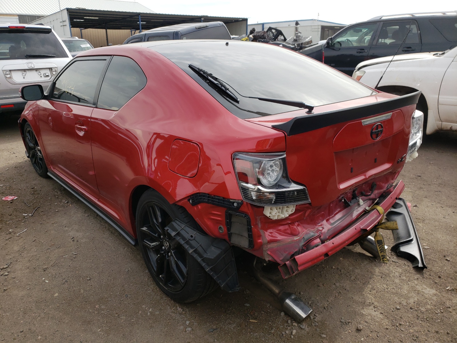 Photo 3 from auction – 2016 TOYOTA SCION TC with VIN JTKJF5C72GJ025584