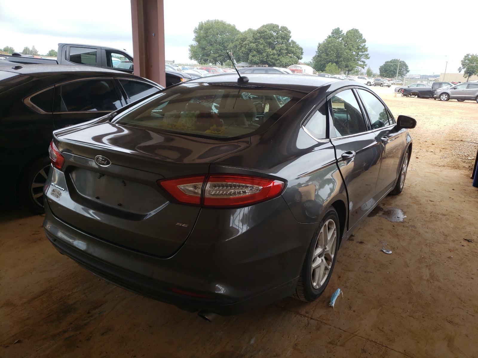 Photo 4 from auction – 2016 FORD FUSION SE with VIN 1FA6P0H76G5114515