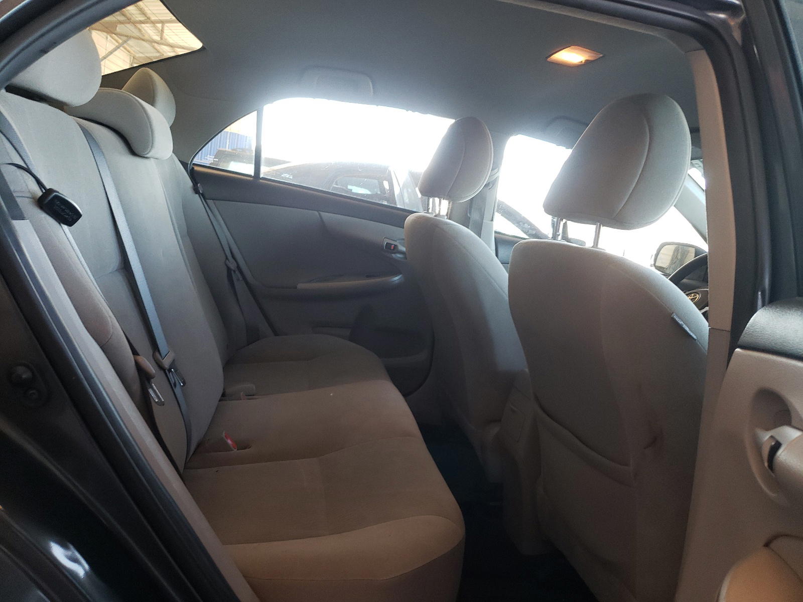 Photo 6 from auction – 2012 TOYOTA COROLLA BA with VIN 2T1BU4EE3CC846058