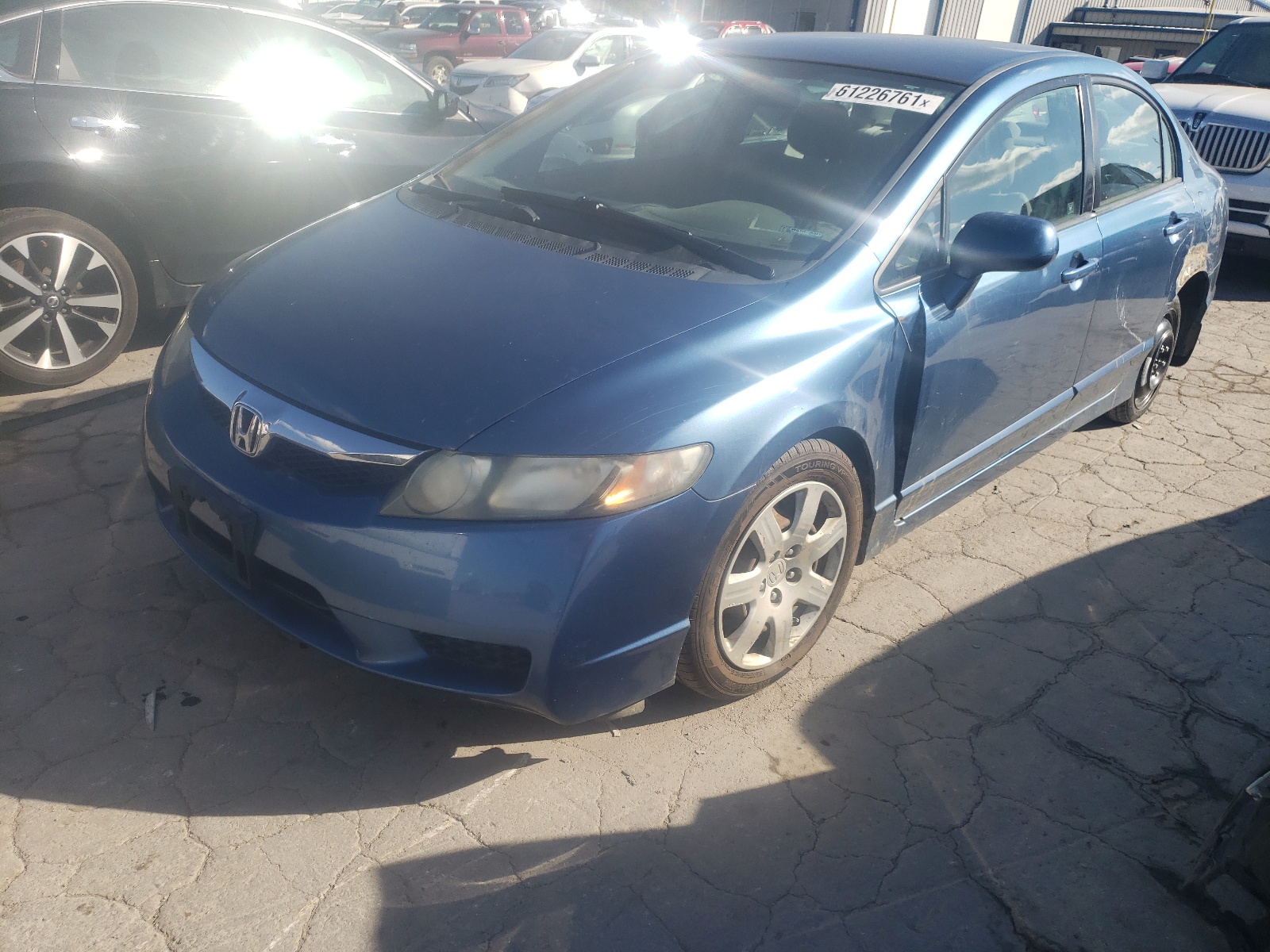 Photo 9 from auction – 2011 HONDA CIVIC LX with VIN 2HGFA1F55BH537222