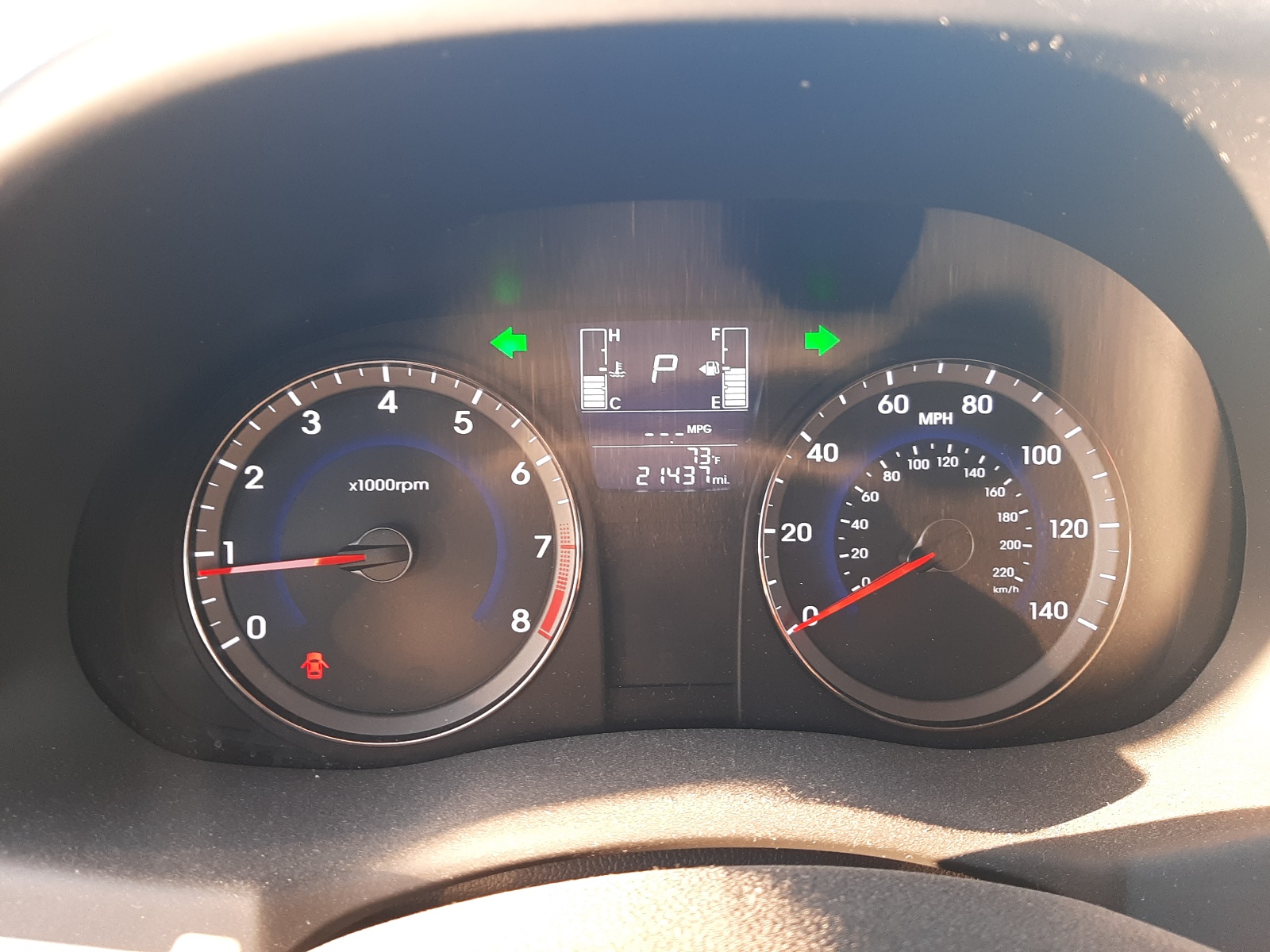 Photo 8 from auction – 2016 HYUNDAI ACCENT SE with VIN KMHCT4AE3GU092810