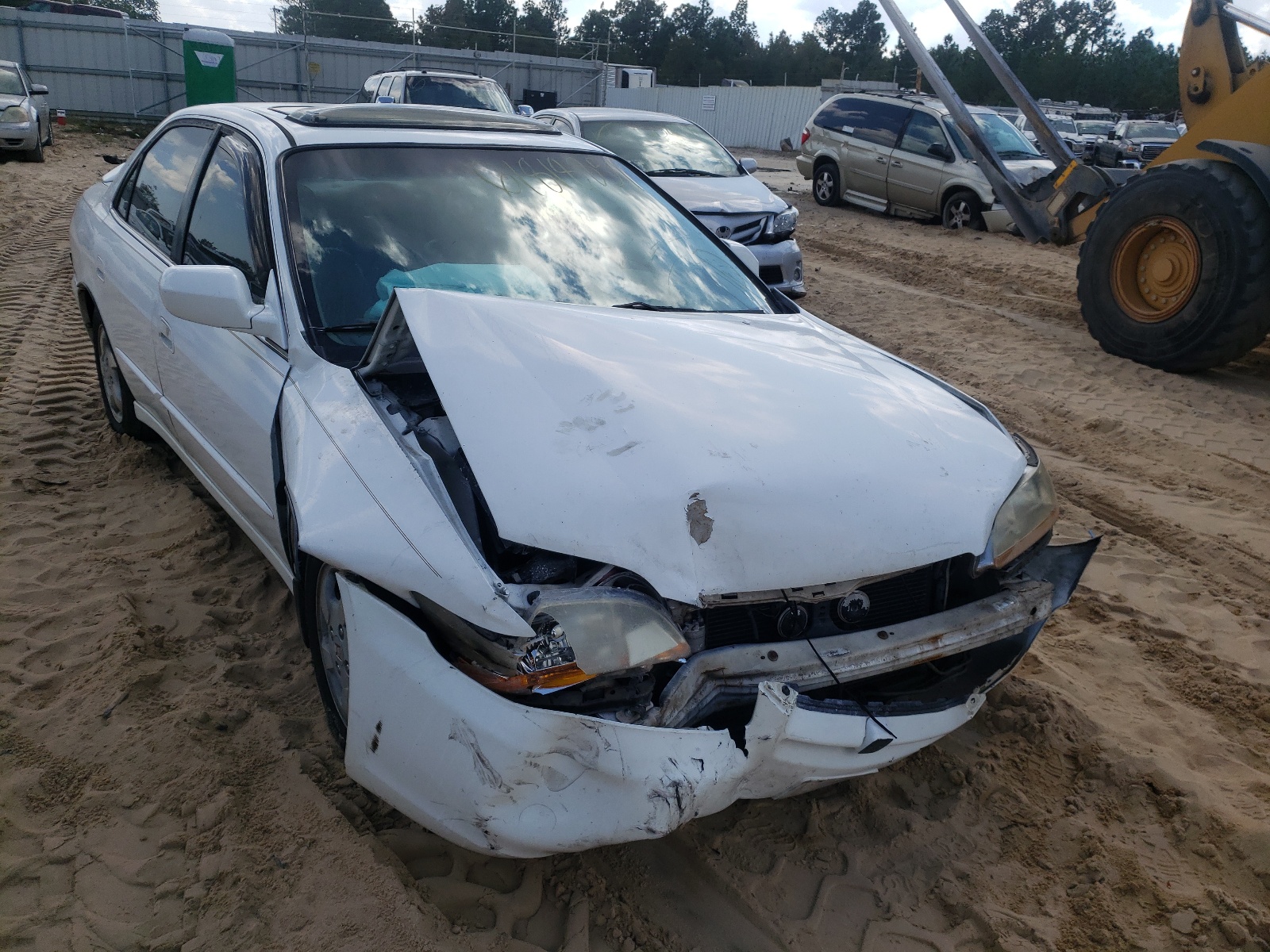 Photo 9 from auction – 2000 HONDA ACCORD EX with VIN 1HGCG668XYA072260