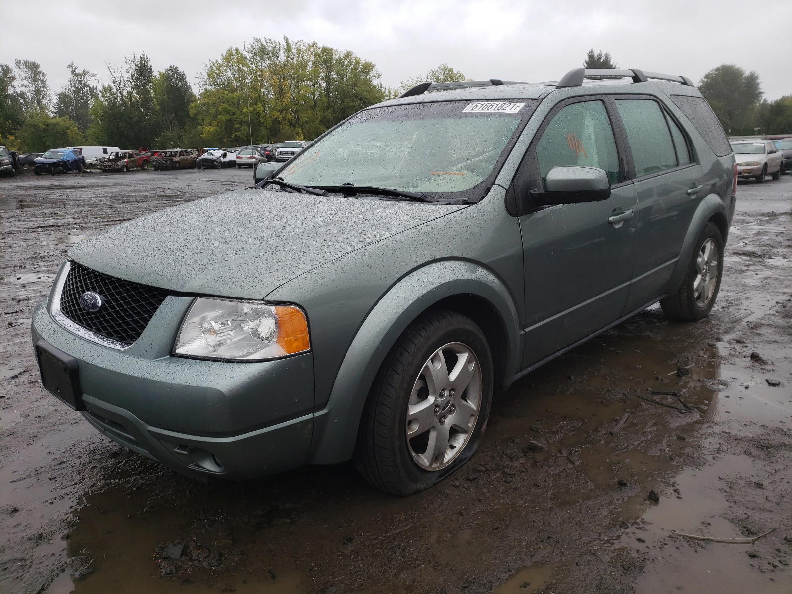 Photo 2 from auction – 2005 FORD FREESTYLE with VIN 1FMDK06145GA75676