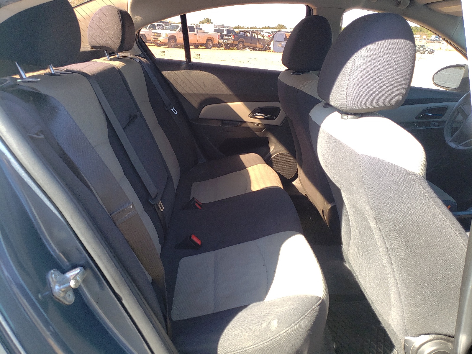 Photo 6 from auction – 2012 CHEVROLET CRUZE LS with VIN 1G1PC5SH9C7273769
