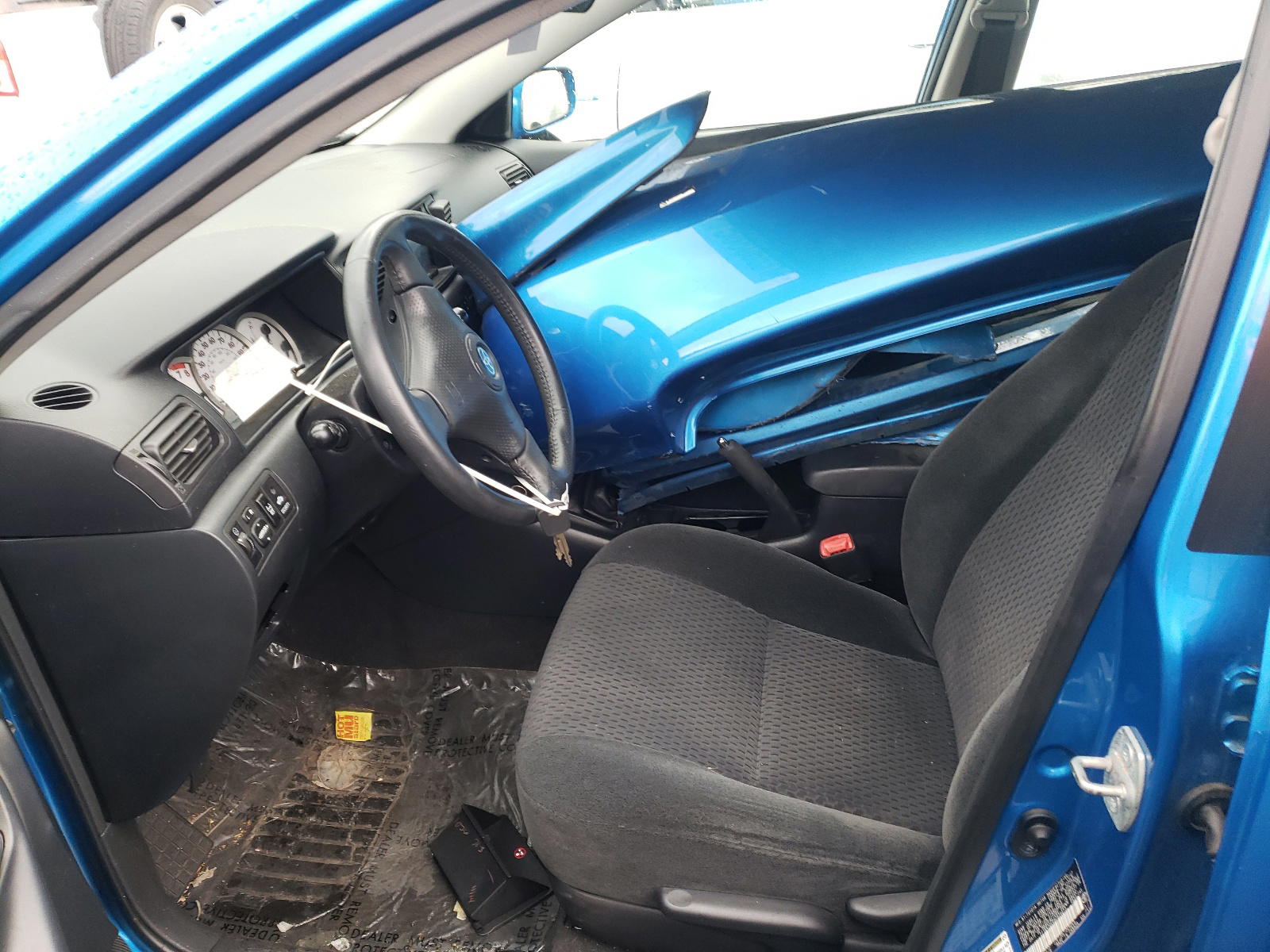 Photo 5 from auction – 2008 TOYOTA COROLLA CE with VIN 2T1BR30E68C929073