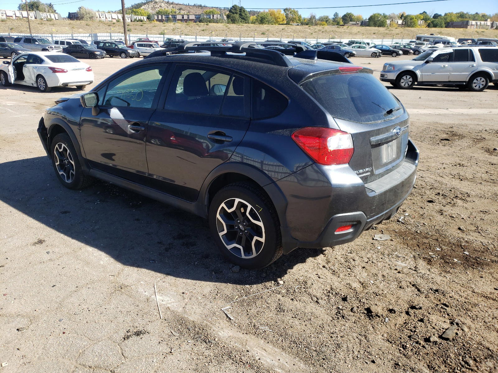 Photo 3 from auction – 2017 SUBARU CROSSTREK with VIN JF2GPADC1H8237177