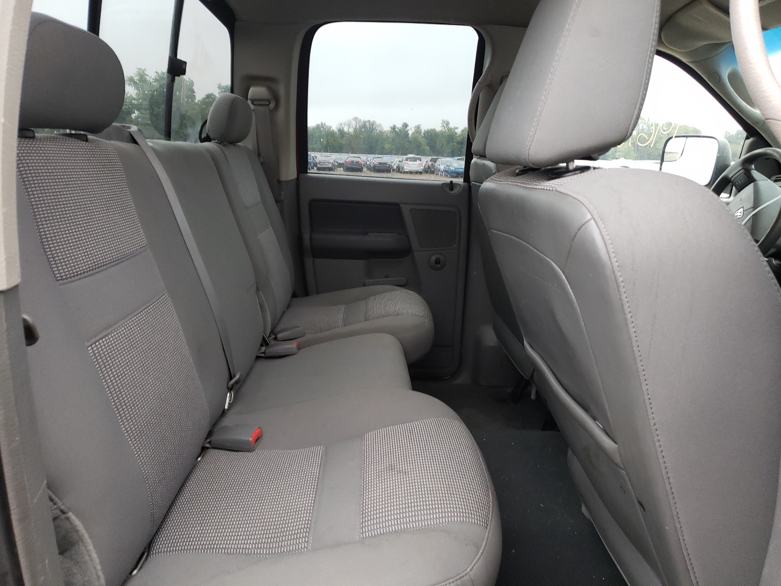 Photo 6 from auction – 2007 DODGE RAM 1500 S with VIN 1D7HU18P37J523702