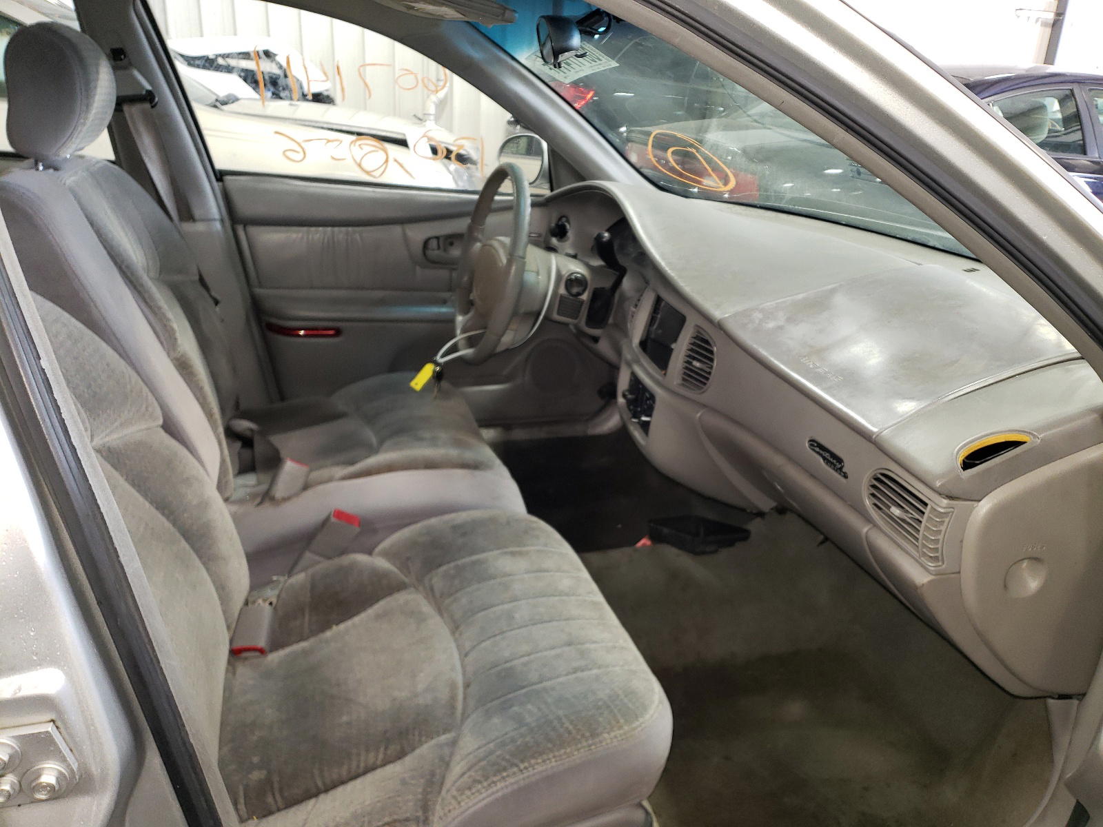Photo 5 from auction – 2002 BUICK CENTURY CU with VIN 2G4WS52J521161955