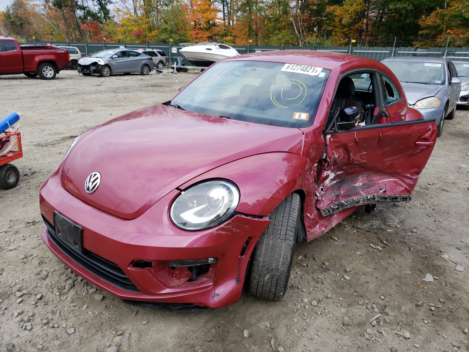 Photo 2 from auction – 2017 VOLKSWAGEN BEETLE 1.8 with VIN 3VWF17AT4HM605105