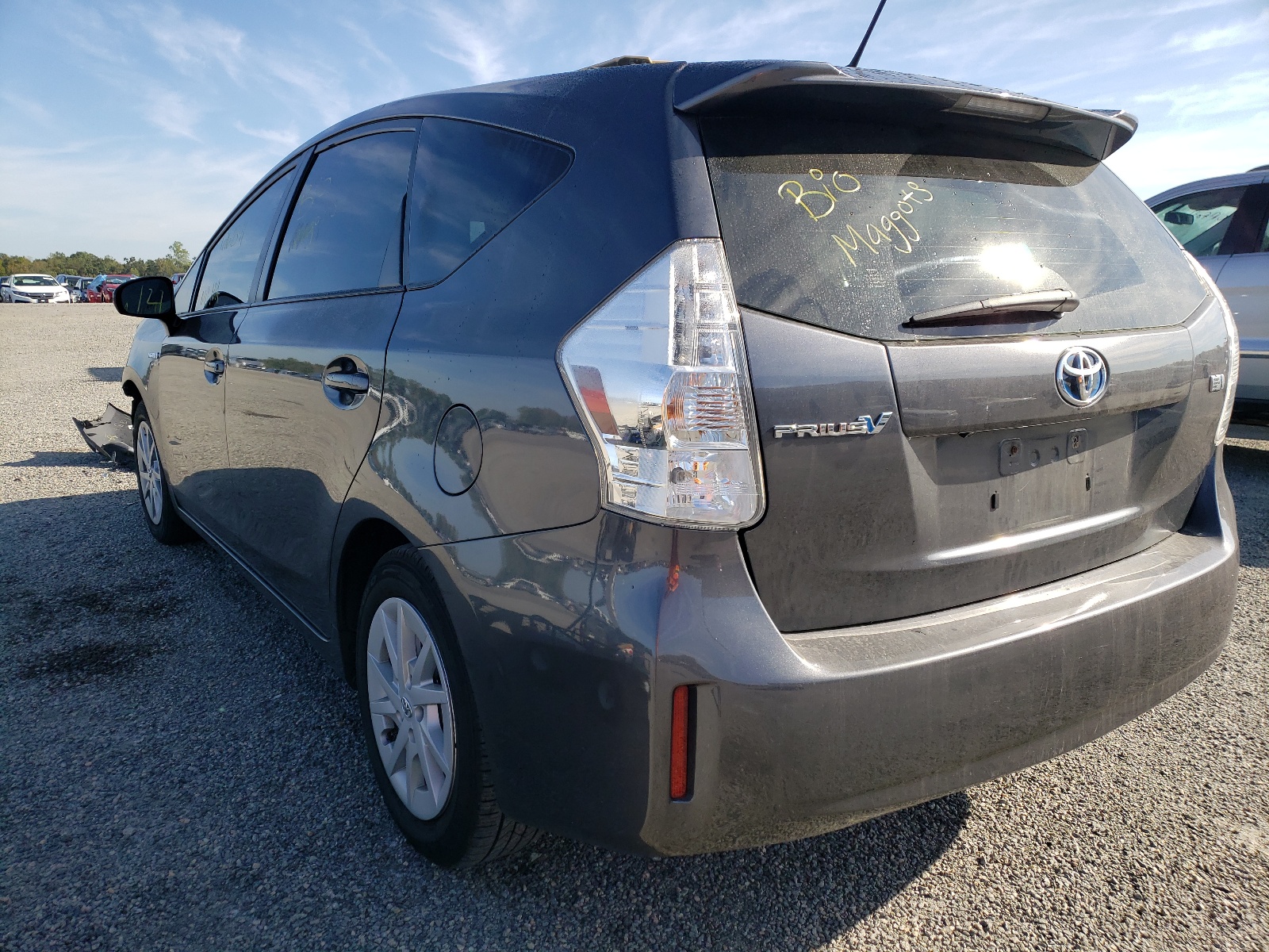 Photo 3 from auction – 2012 TOYOTA PRIUS V with VIN JTDZN3EU5C3059974