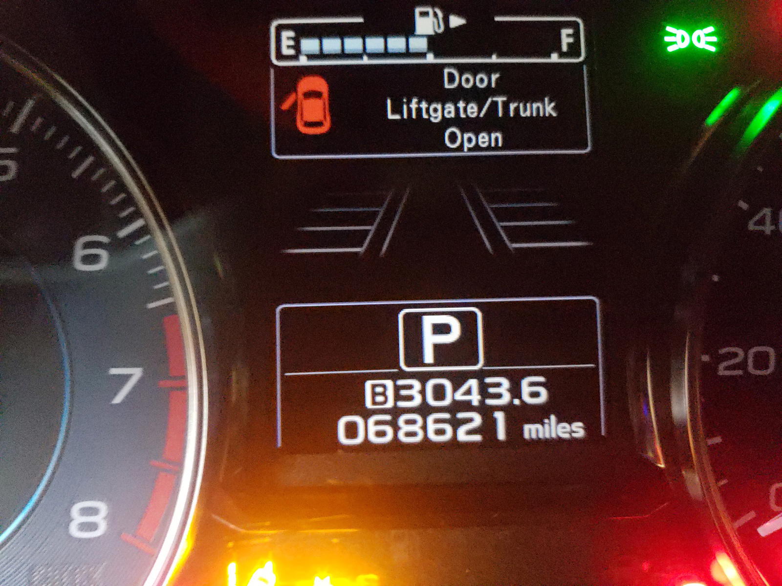 Photo 8 from auction – 2017 SUBARU CROSSTREK with VIN JF2GPANC4H8269233