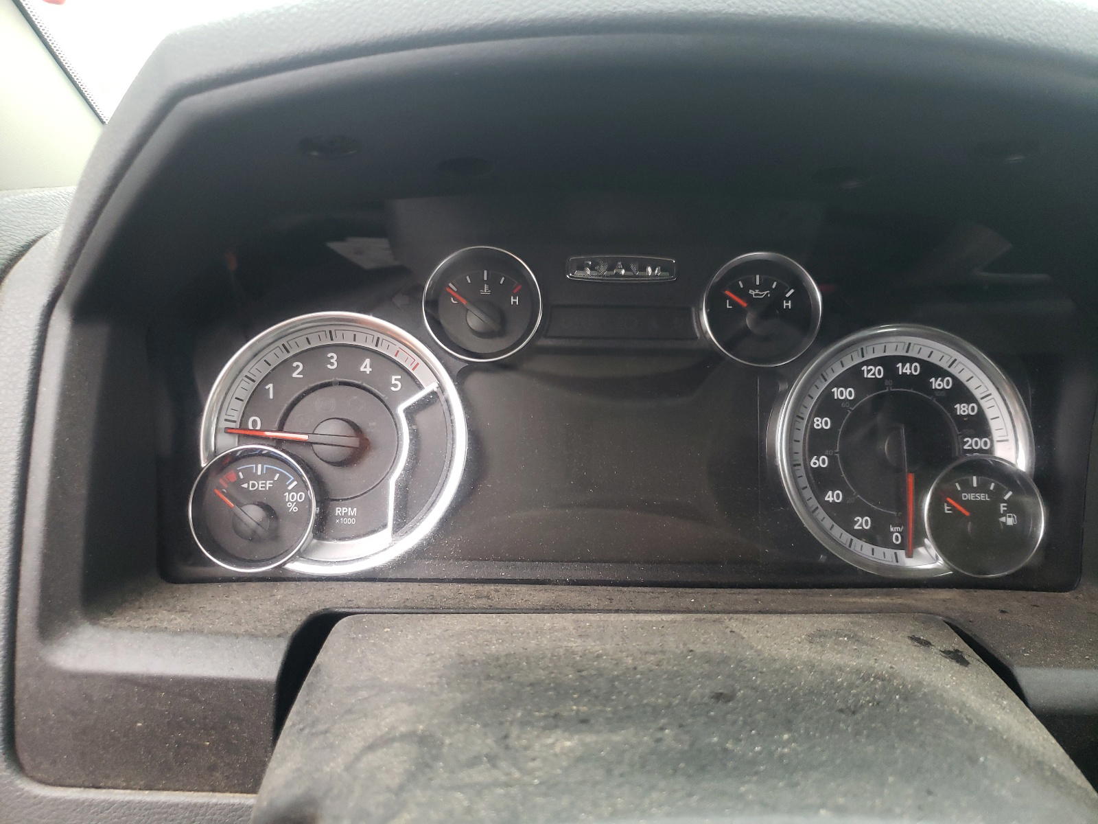 Photo 8 from auction – 2018 RAM 1500 SLT with VIN 1C6RR7LM3JS290252