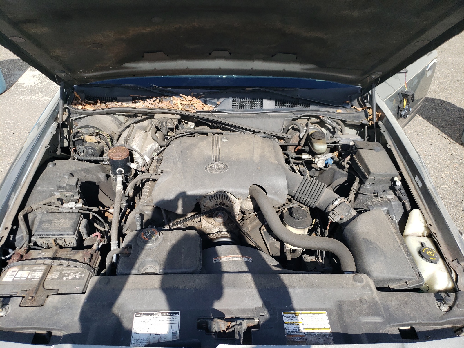 Photo 7 from auction – 2000 MERCURY GRAND MARQ with VIN 2MEFM74W6YX661758