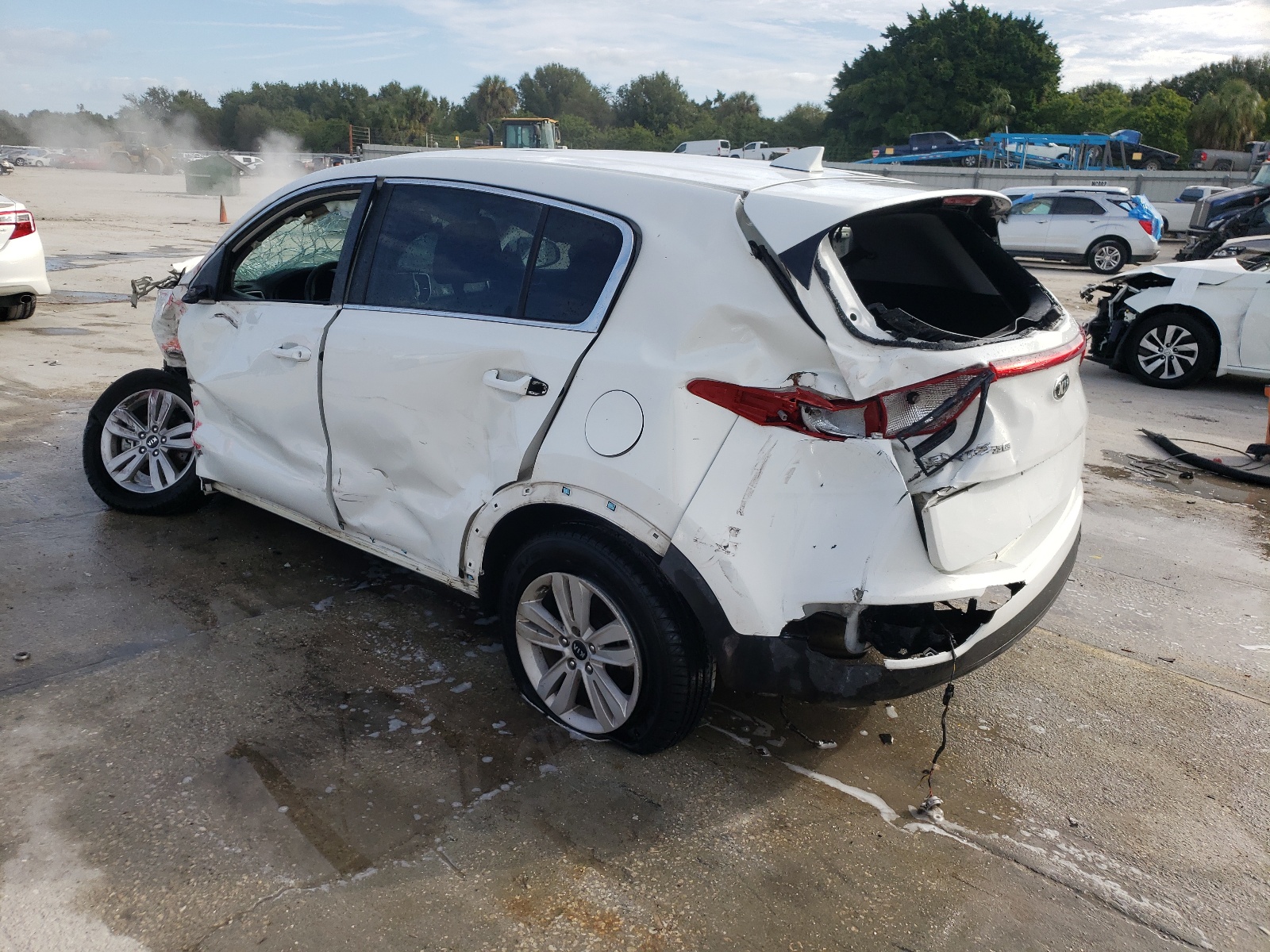 Photo 3 from auction – 2017 KIA SPORTAGE L with VIN KNDPM3AC2H7192344