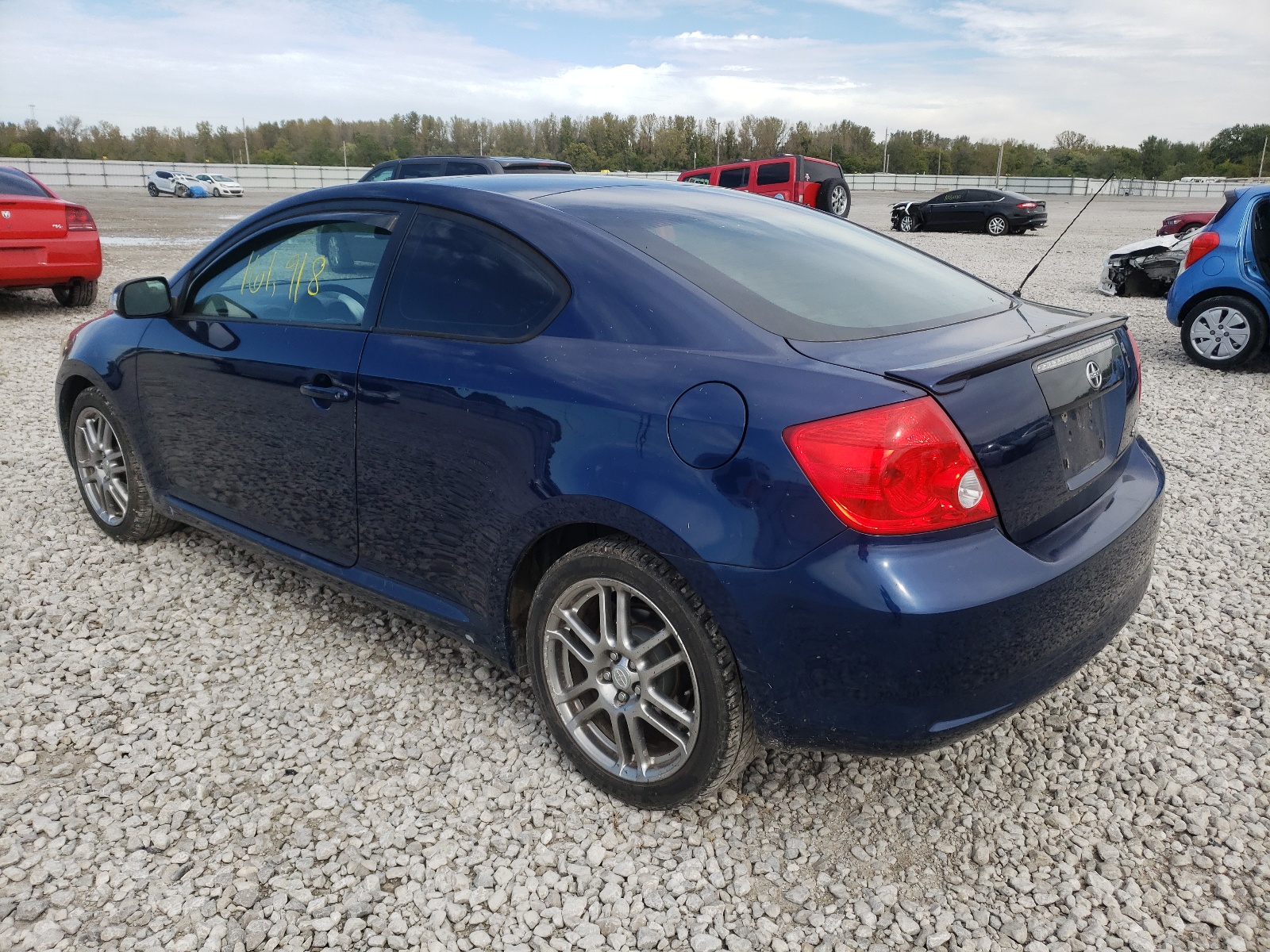 Photo 3 from auction – 2005 TOYOTA SCION TC with VIN JTKDE167850021952