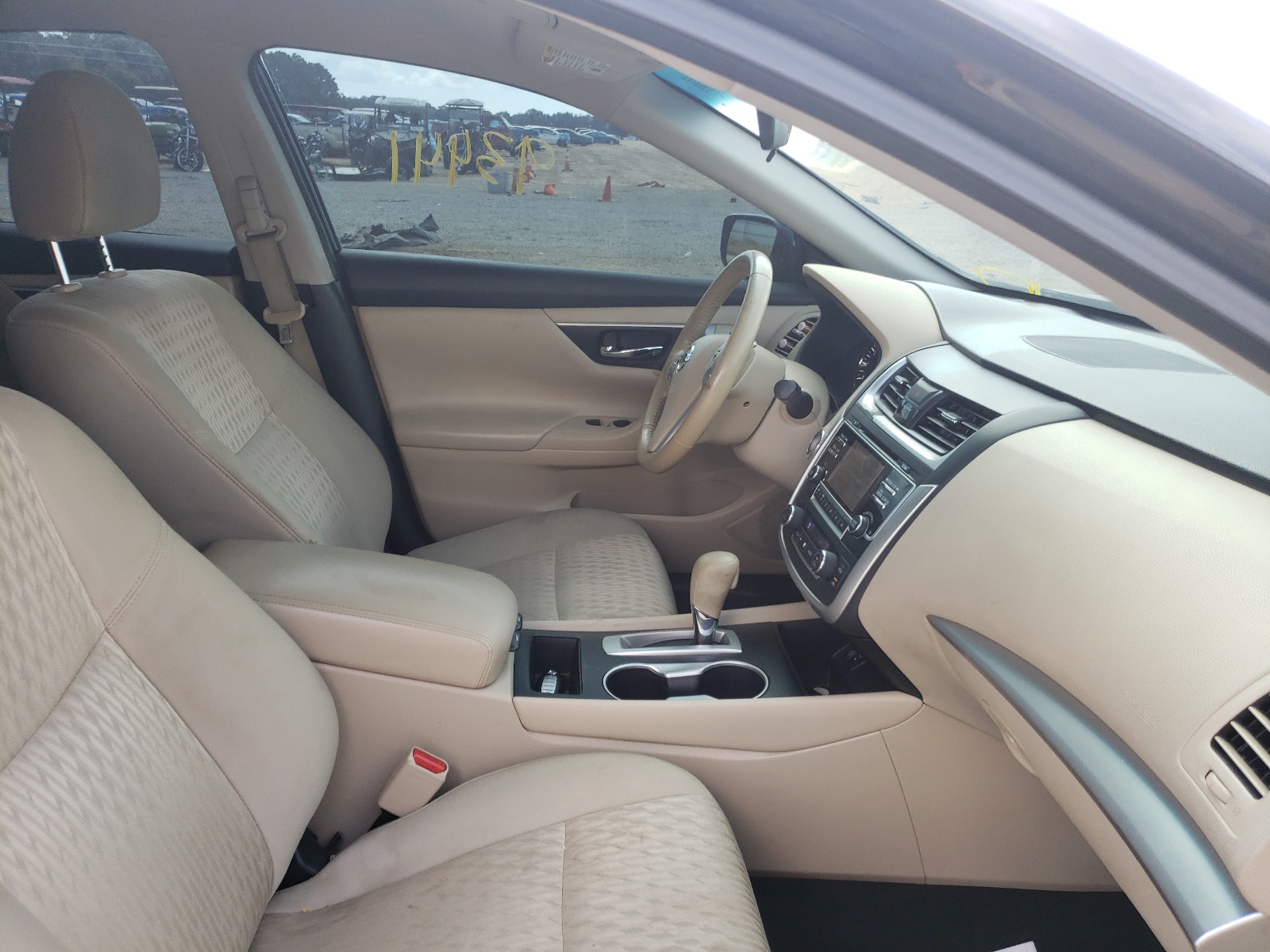 Photo 5 from auction – 2017 NISSAN ALTIMA with VIN 1N4AL3AP6HC197488