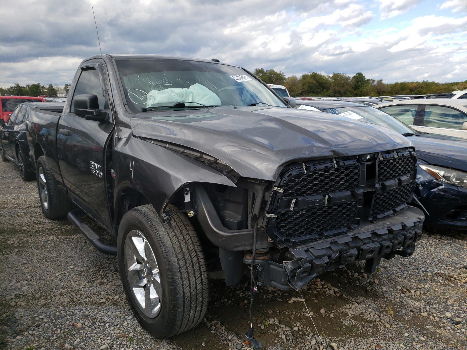 RAM 1500 ST 2015 with VIN 3C6JR6AT7FG563869 - Photo from auction