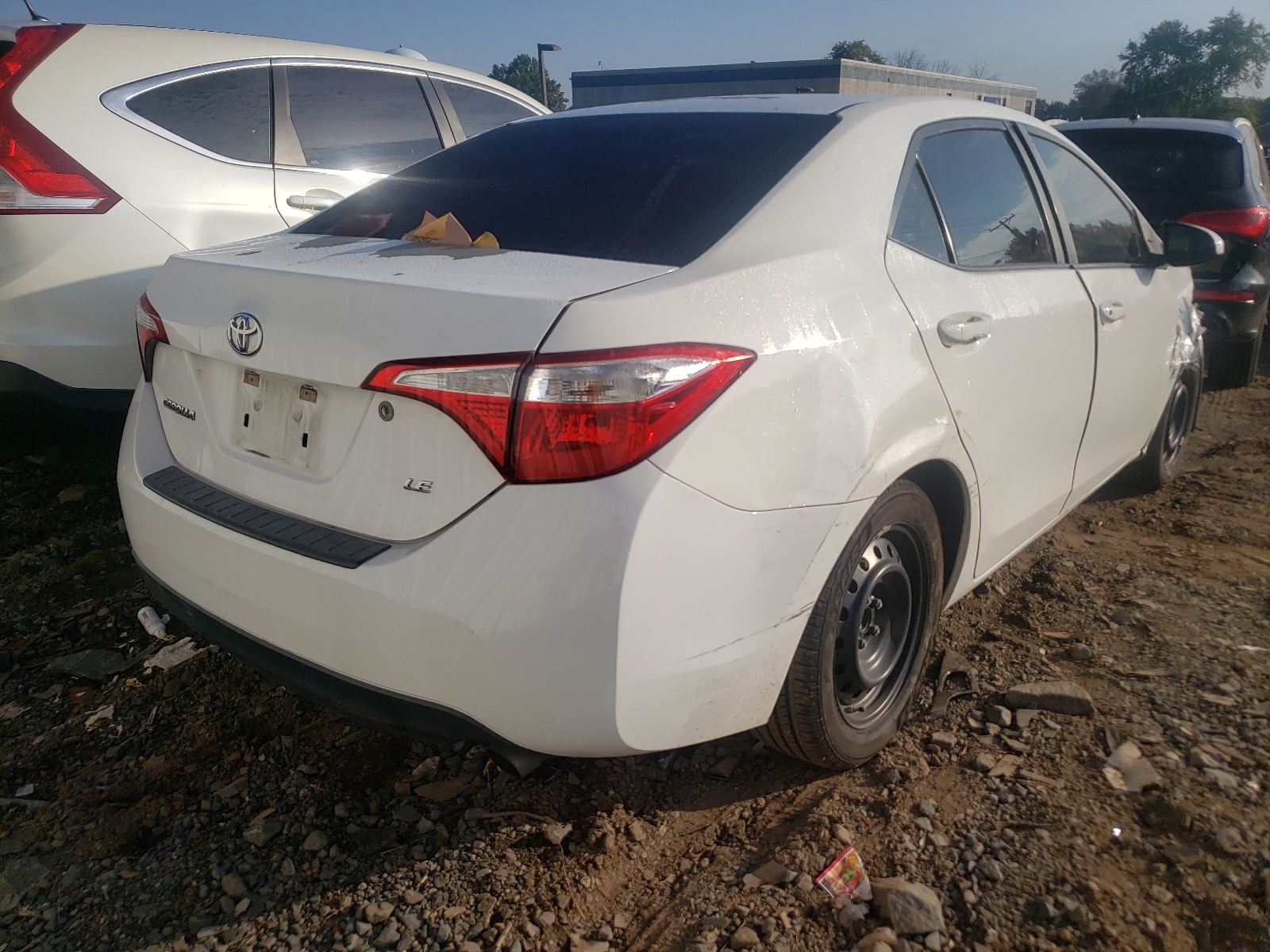 Photo 4 from auction – 2015 TOYOTA COROLLA L with VIN 5YFBURHE4FP235131