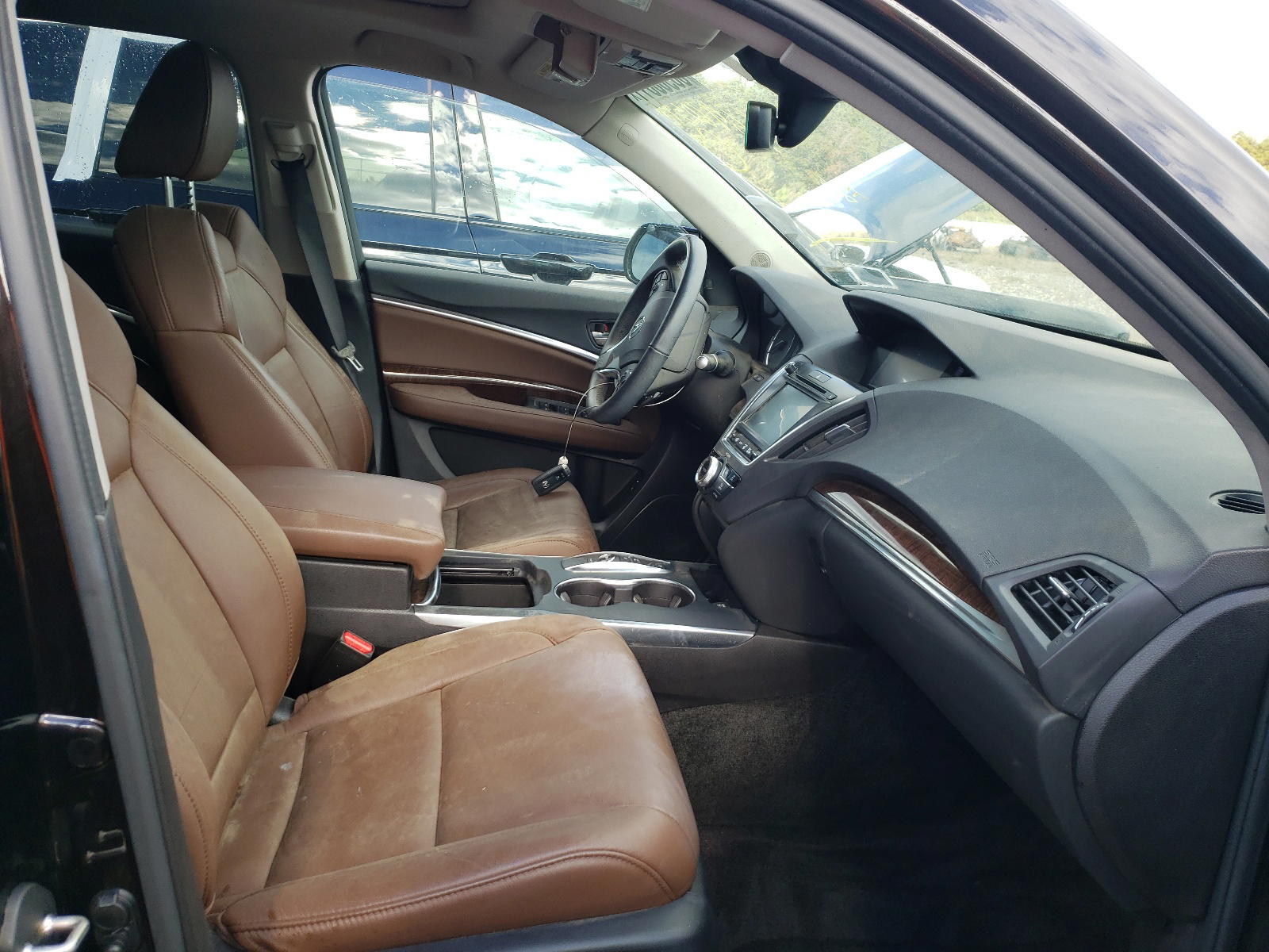 Photo 5 from auction – 2017 ACURA MDX TECHNO with VIN 5FRYD4H55HB040293
