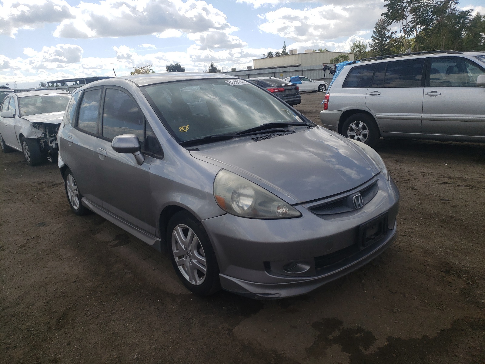 Photo 1 from auction – 2007 HONDA FIT S with VIN JHMGD386X7S068073