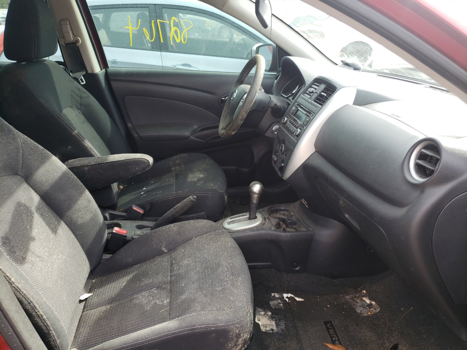 Zdjęcie 5 z aukcji – 2016 NISSAN VERSA S z VIN 3N1CN7AP8GL856455