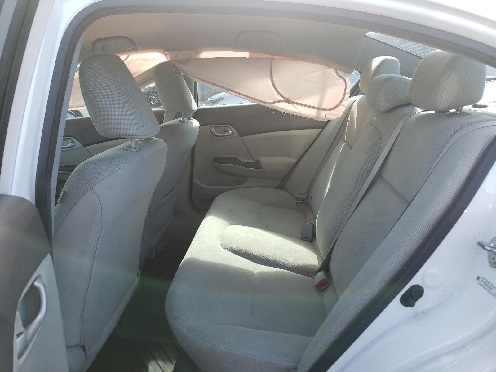 Photo 6 from auction – 2012 HONDA CIVIC LX with VIN 19XFB2F55CE052870