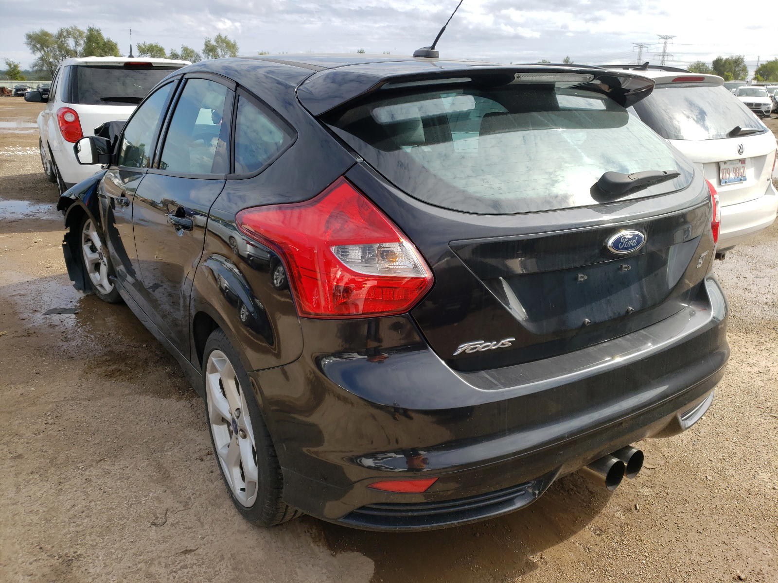 Photo 3 from auction – 2013 FORD FOCUS with VIN 1FADP3L90DL301113