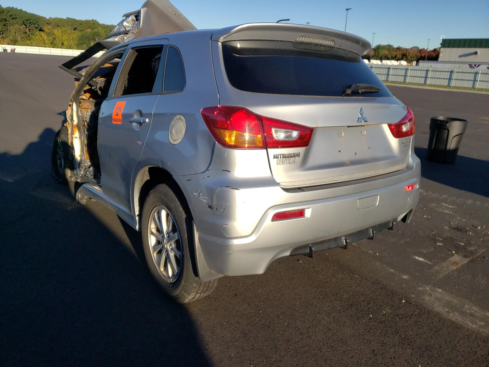 Photo 3 from auction – 2011 MITSUBISHI OUTLANDER with VIN JA4AP3AU5BZ000264