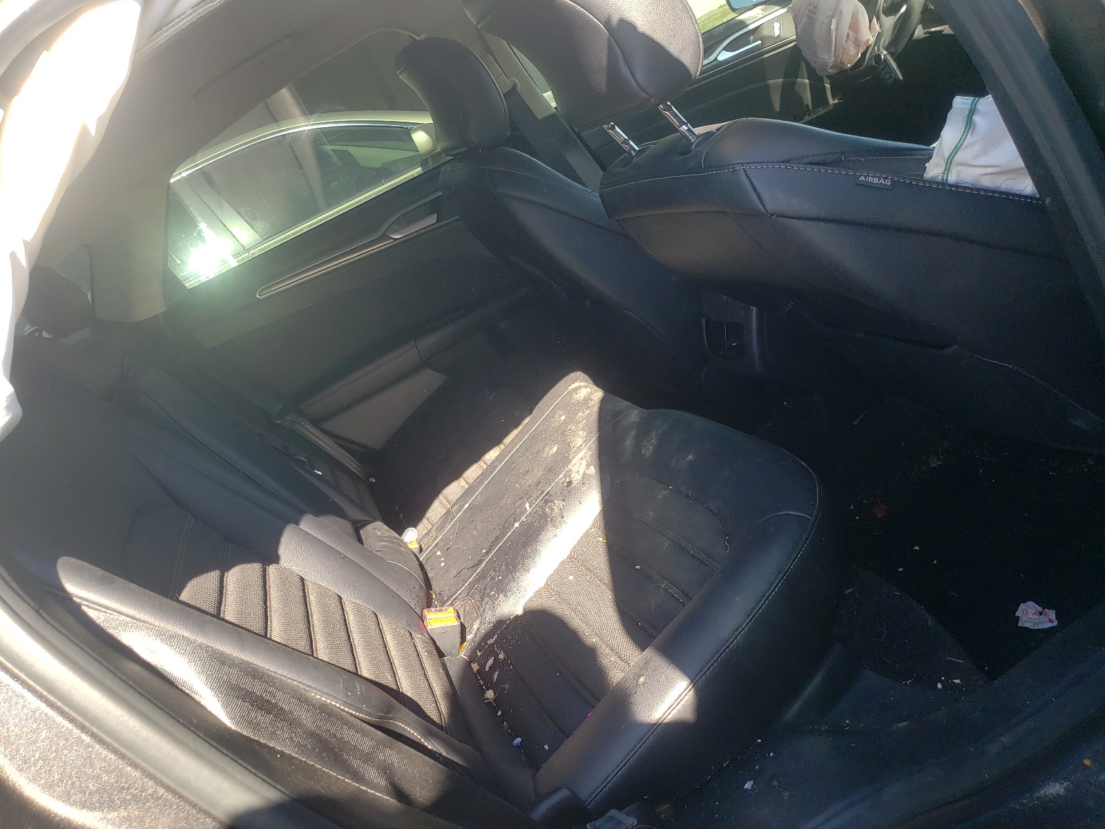 Photo 6 from auction – 2017 FORD FUSION SE with VIN 3FA6P0HDXHR256502