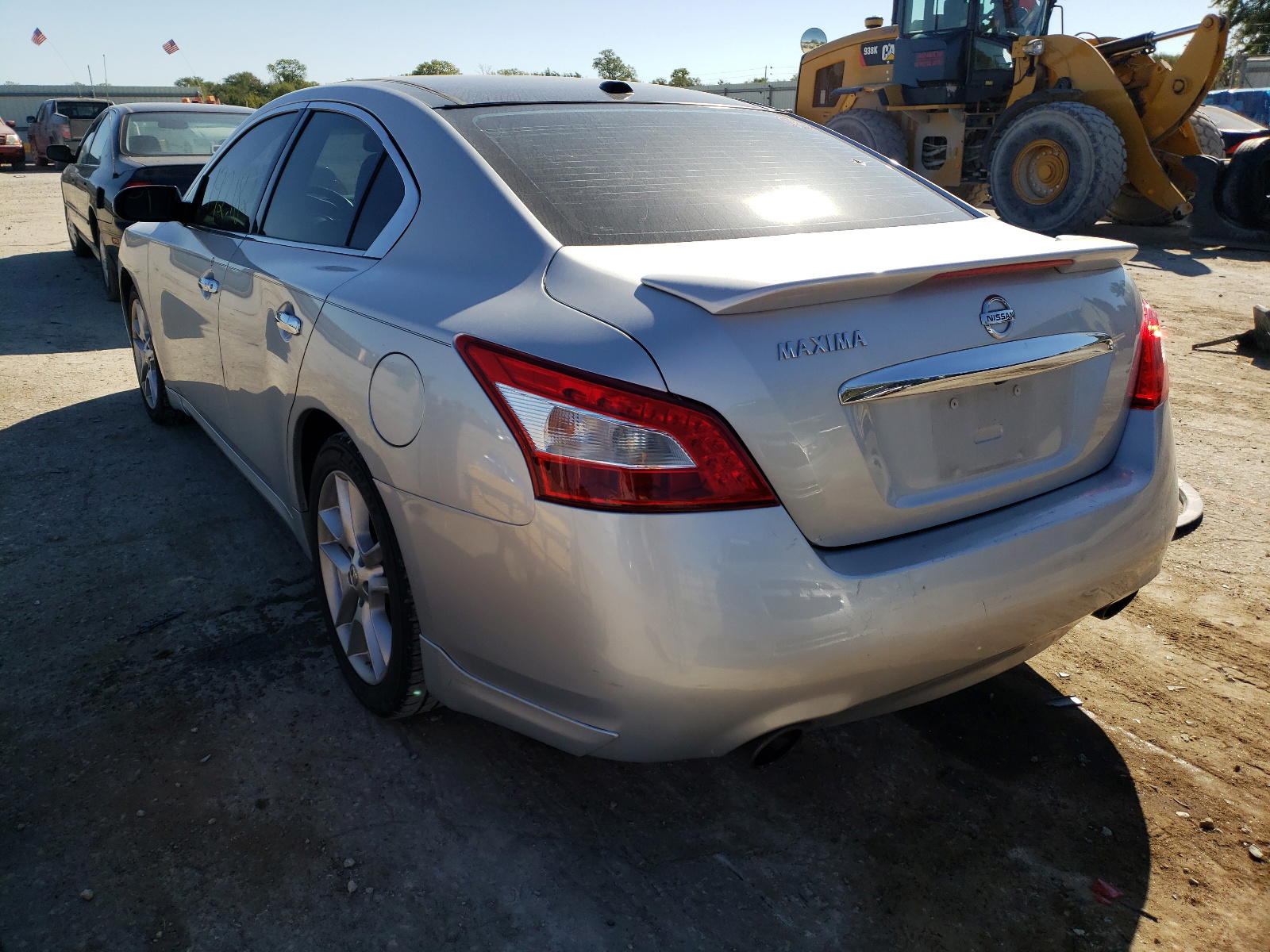 Photo 3 from auction – 2011 NISSAN MAXIMA S with VIN 1N4AA5AP5BC855505