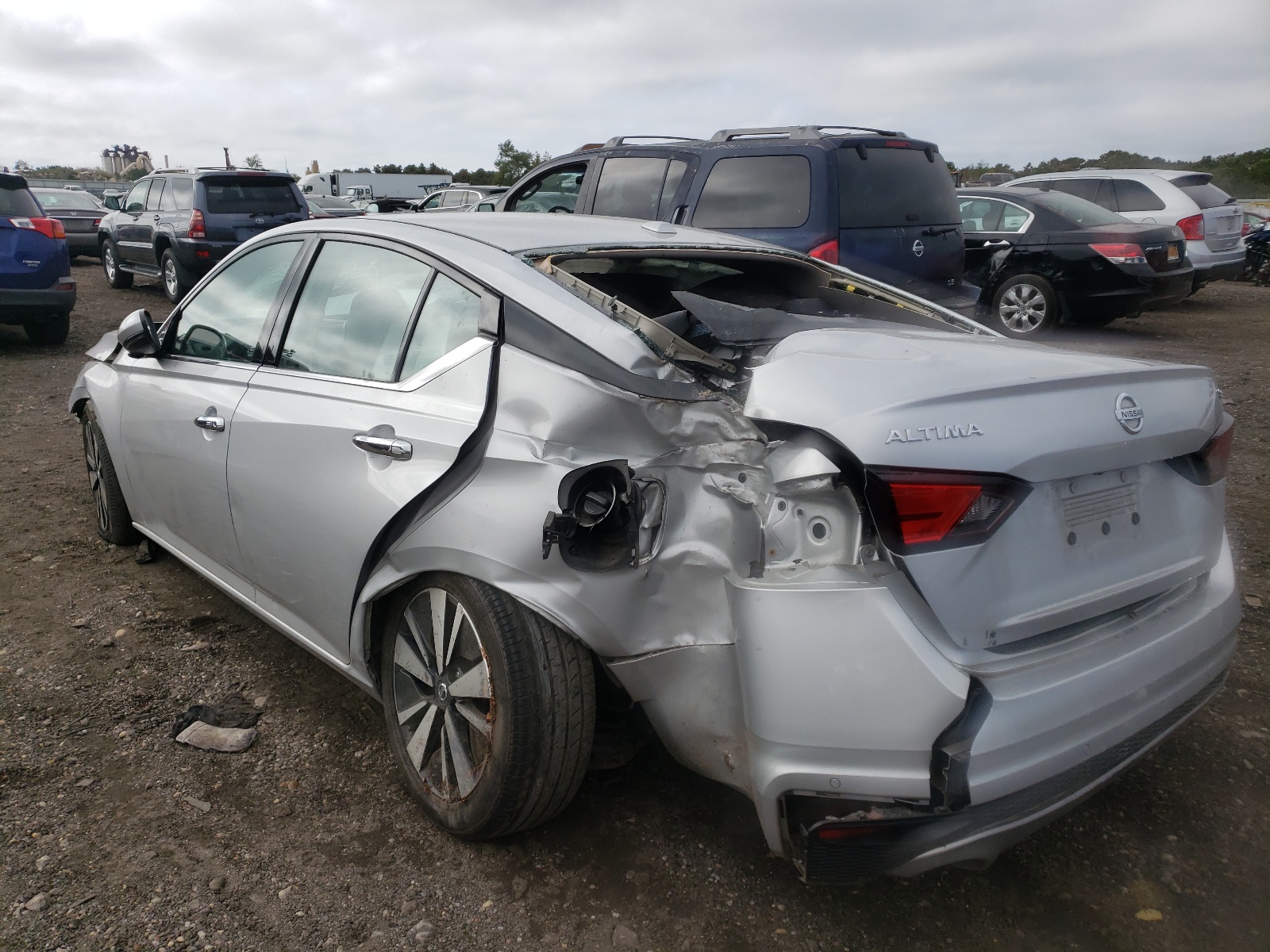 Photo 3 from auction – 2019 NISSAN ALTIMA SL with VIN 1N4BL4EV3KC155371