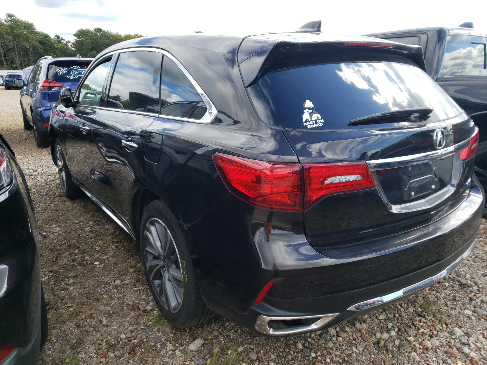 Photo 3 from auction – 2017 ACURA MDX TECHNO with VIN 5FRYD4H55HB040293
