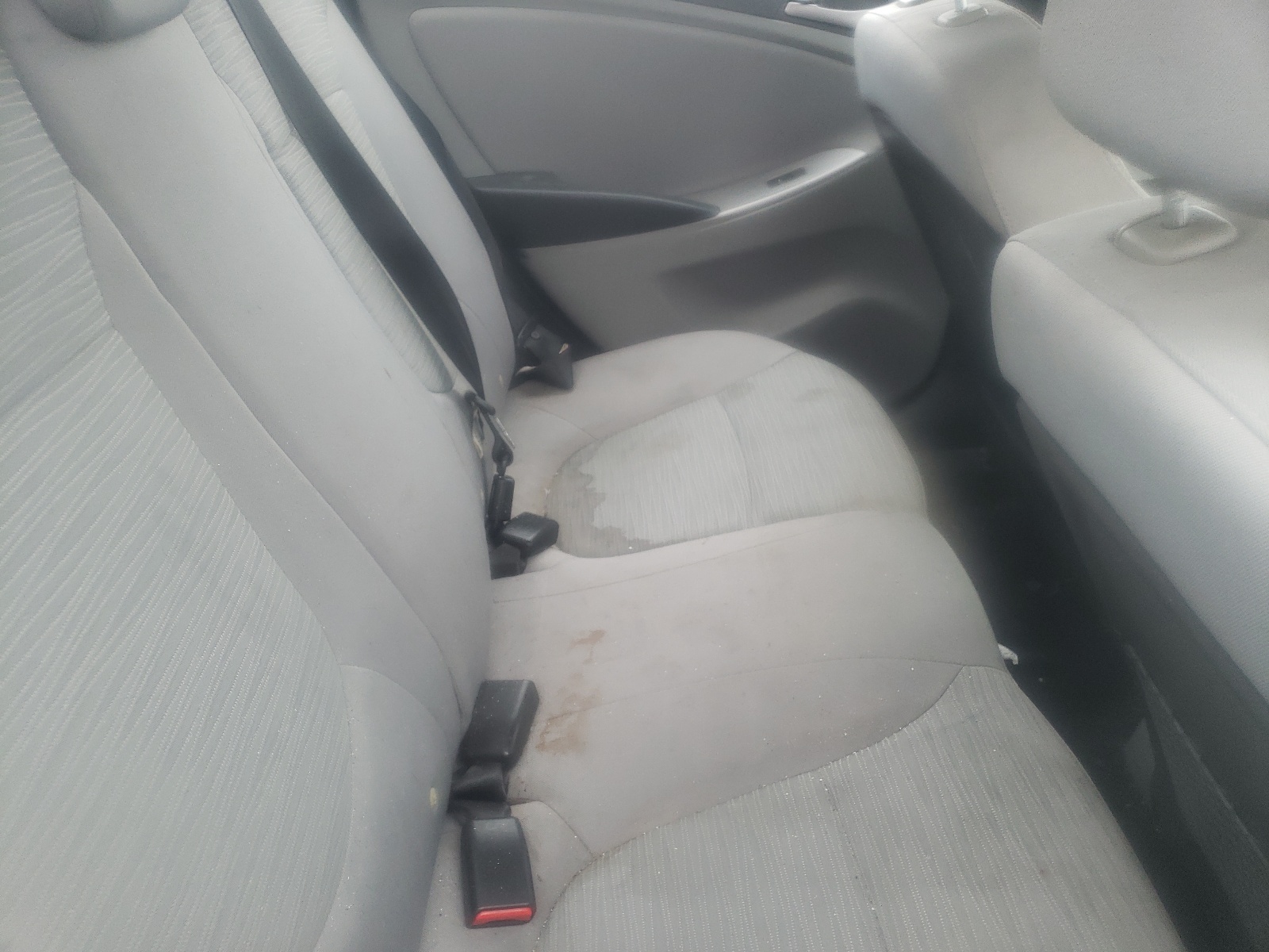 Photo 6 from auction – 2015 HYUNDAI ACCENT GLS with VIN KMHCT4AE2FU817652
