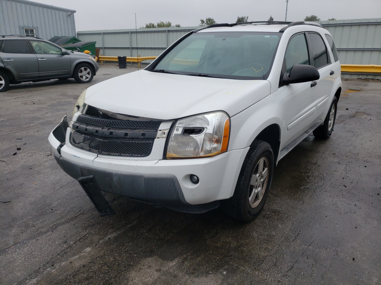 Photo 2 from auction – 2005 CHEVROLET EQUINOX LS with VIN 2CNDL13F756133265