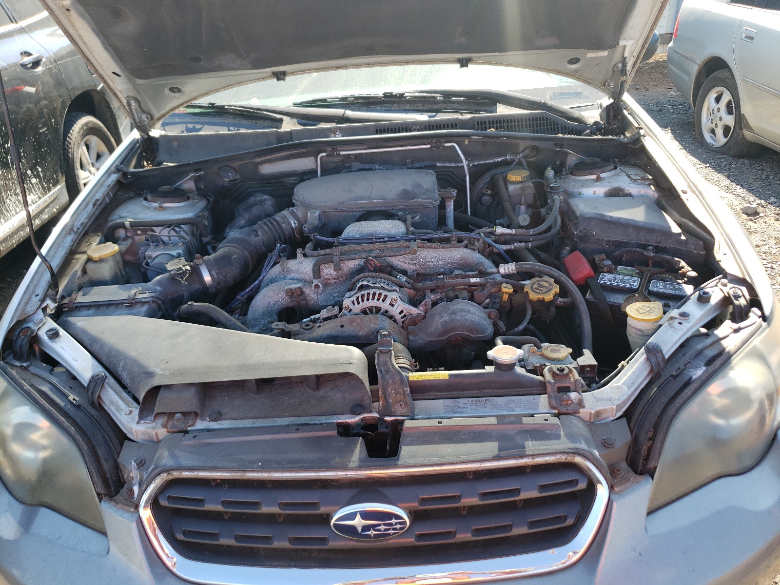 Photo 7 from auction – 2005 SUBARU LEGACY OUT with VIN 4S4BP61C657392234
