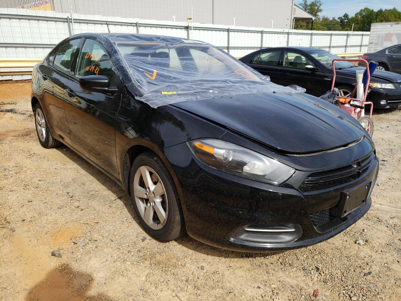 DODGE DART SXT 2016 with VIN 1C3CDFBA8GD689092 - Photo from auction
