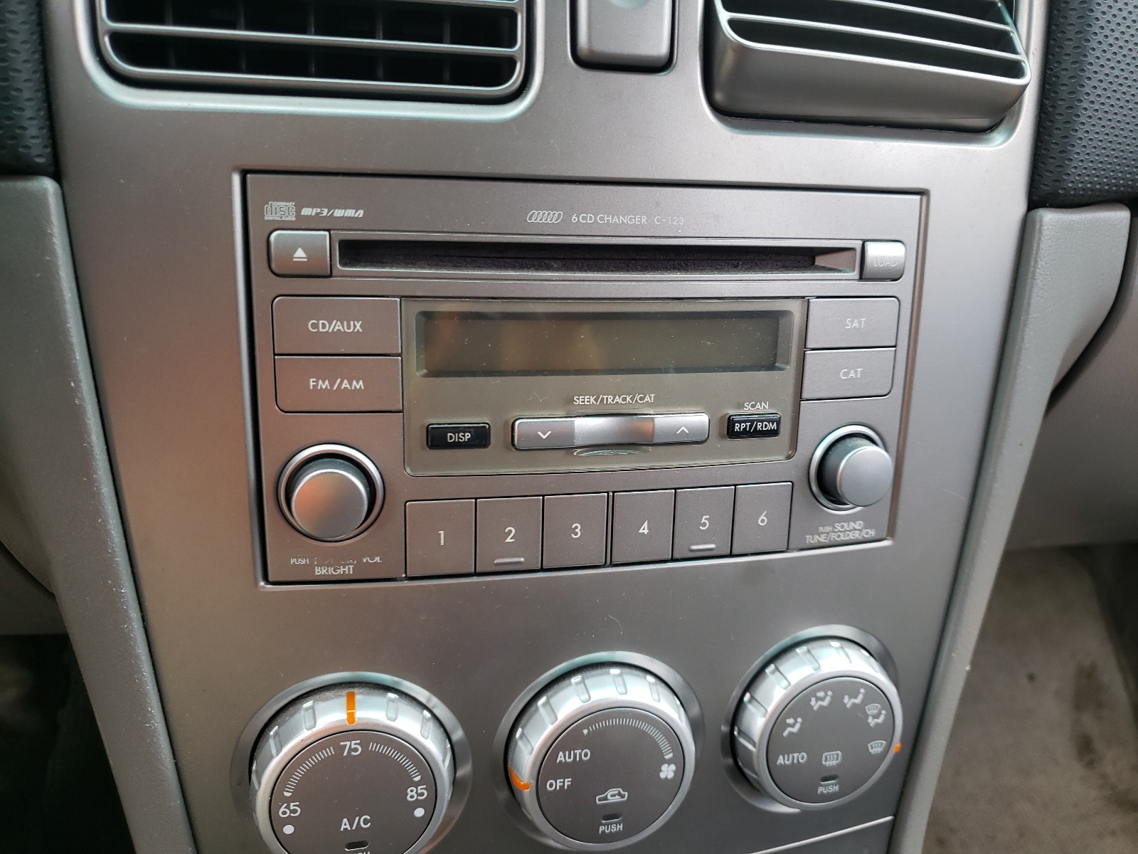 Foto 9 de la subasta – 2008 SUBARU FORESTER 2 con VIN JF1SG65608H716212