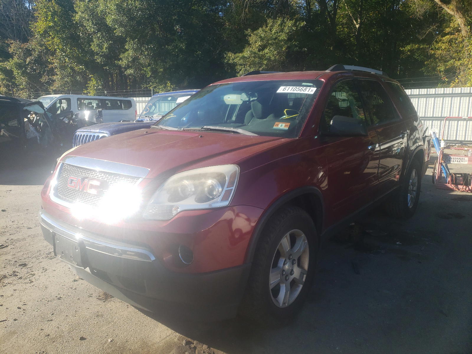Photo 2 from auction – 2011 GMC ACADIA SLE with VIN 1GKKRNED1BJ290788