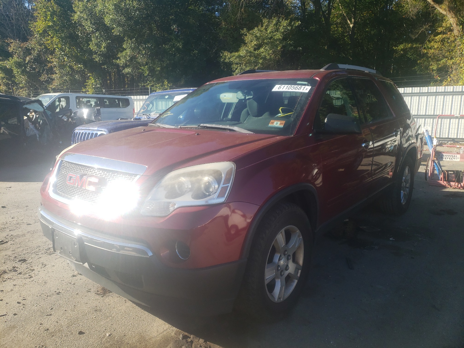 Zdjęcie 2 z aukcji – 2011 GMC ACADIA SLE z VIN 1GKKRNED1BJ290788