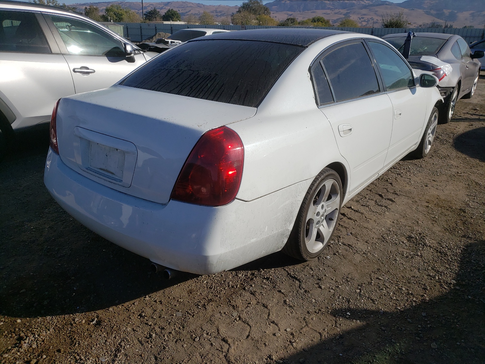 Photo 4 from auction – 2006 NISSAN ALTIMA with VIN 1N4AL11D36N306419