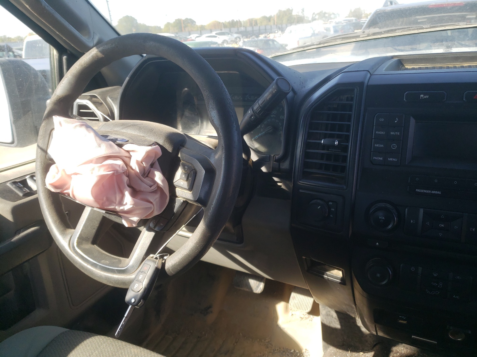 Photo 9 from auction – 2017 FORD F150 SUPER with VIN 1FTEX1EP0HKC34975